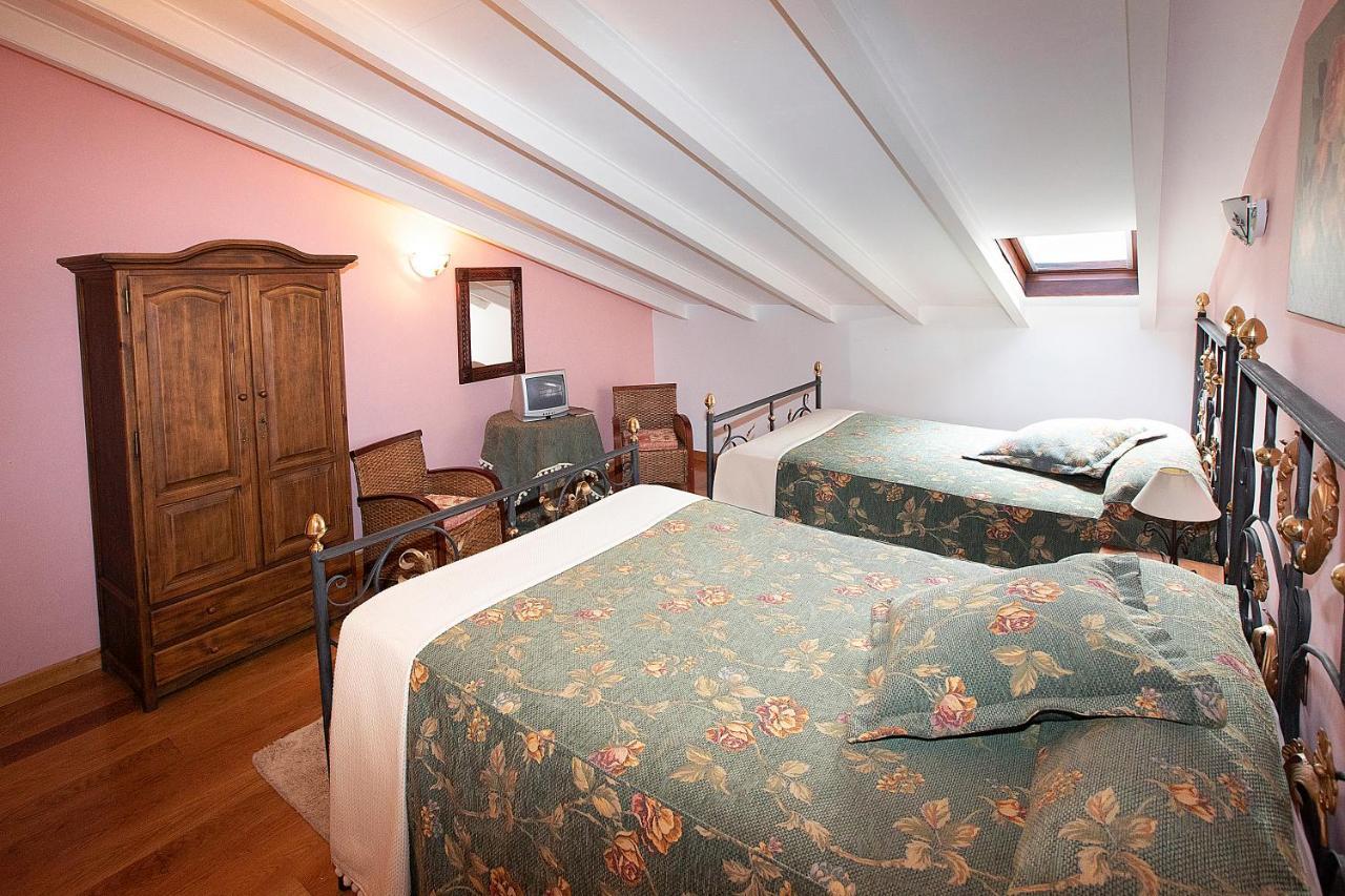 La Casona De Lombrana, En Polaciones מראה חיצוני תמונה