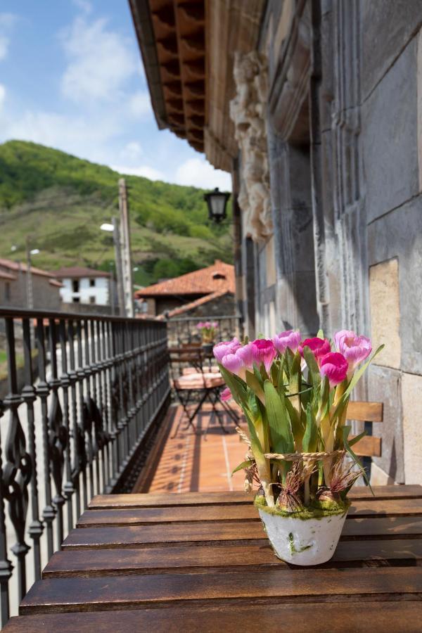 La Casona De Lombrana, En Polaciones מראה חיצוני תמונה