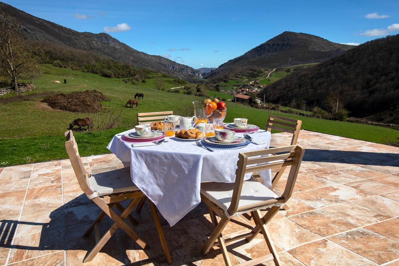 La Casona De Lombrana, En Polaciones מראה חיצוני תמונה